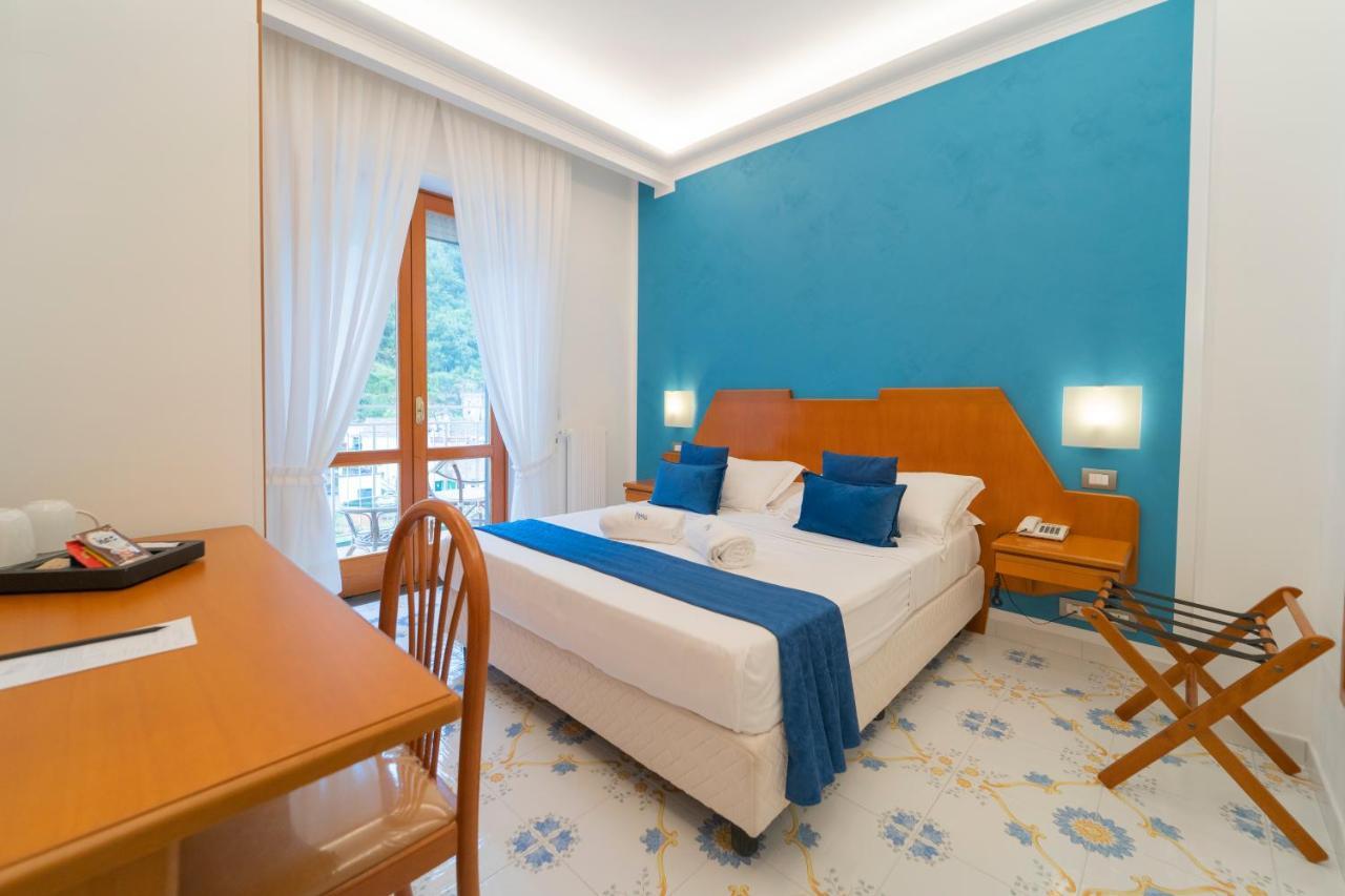 Superior Double Room,1387534769:JPEG